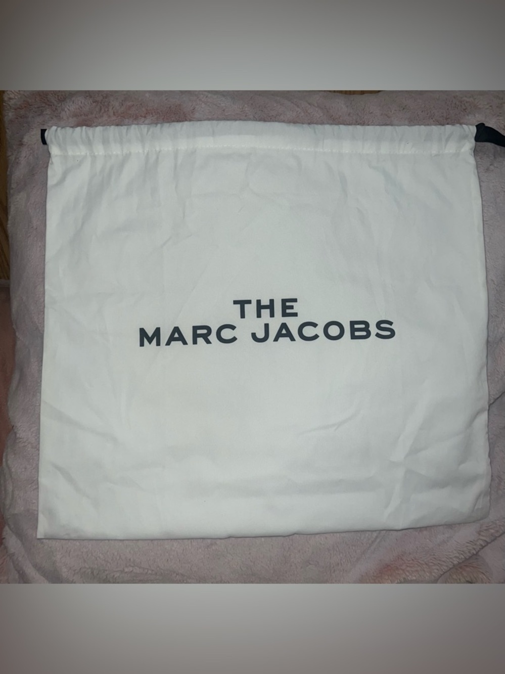 The Marc Jacobs Dust Bag - White with Black Logo